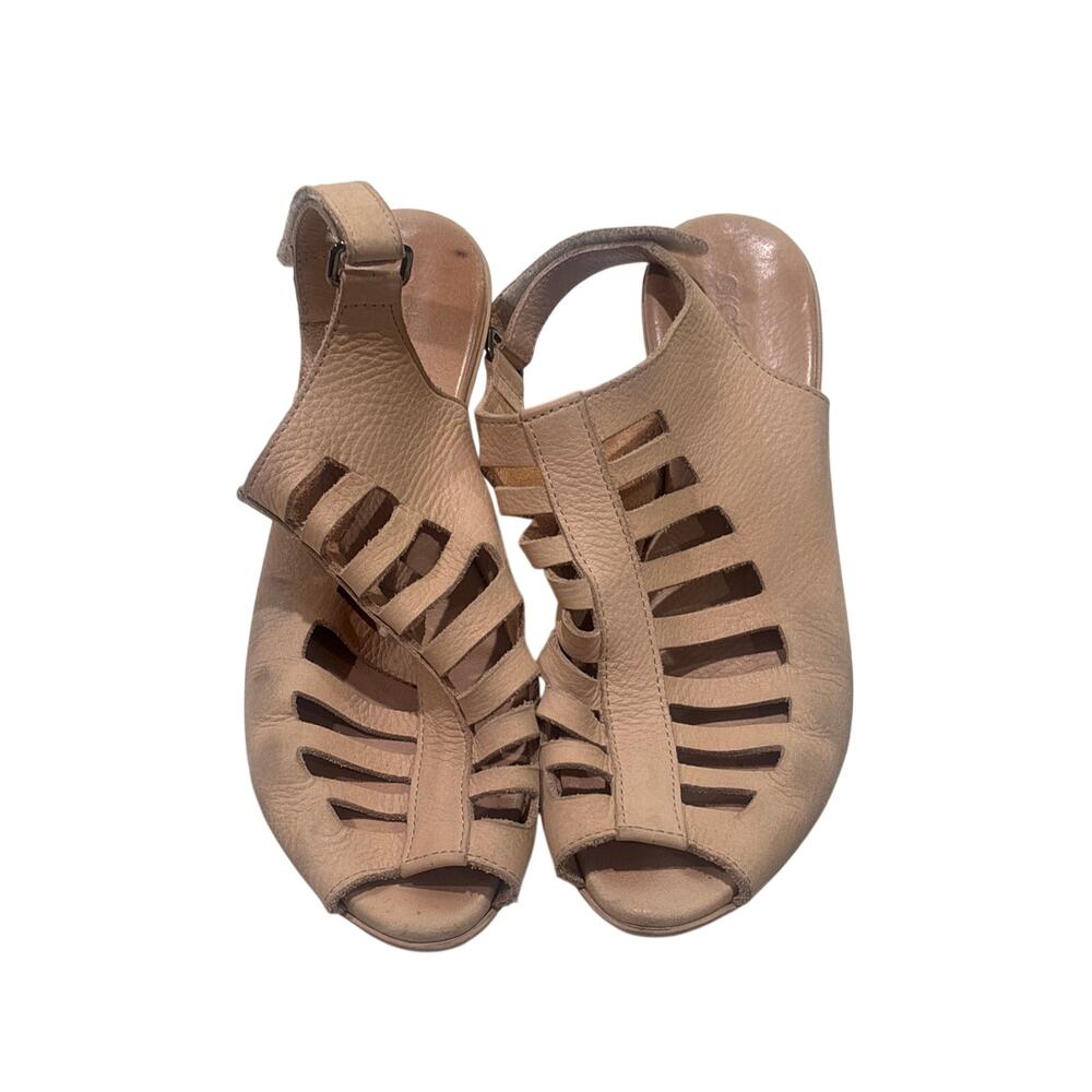 Arche women’s heels size 8.5